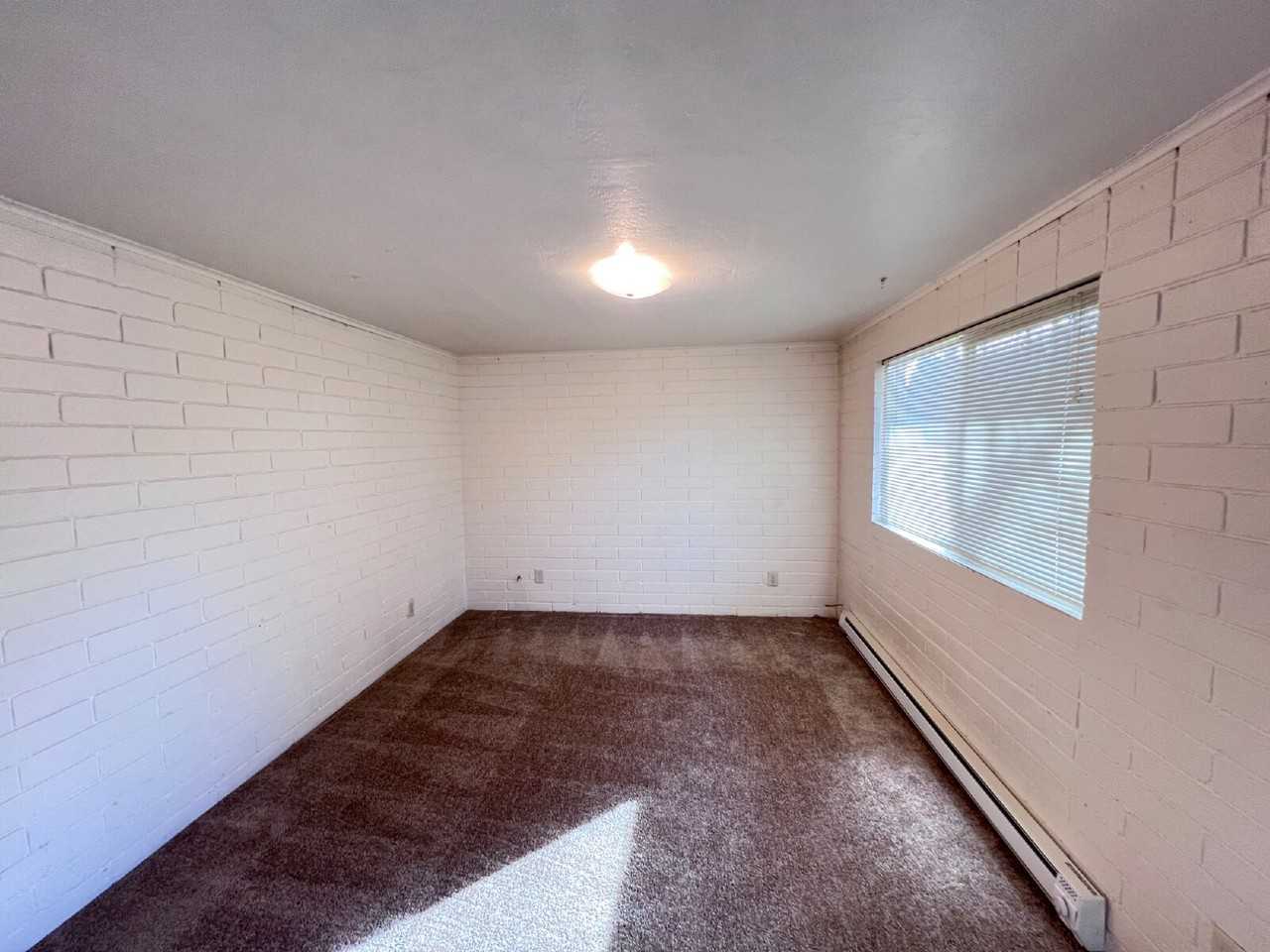 95 W 16th Ave - Photo 3 of 8