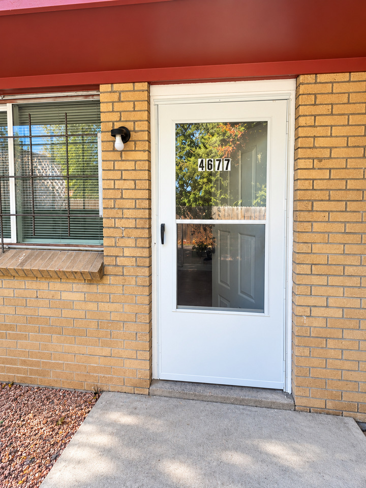4677 W Tennessee Ave - Photo 7 of 11