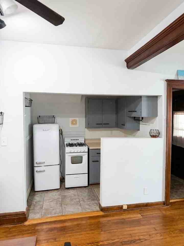 179 Norwood Ave - Photo 2 of 5