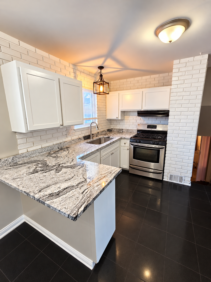 41210 Paign Dr - Photo 4 of 21