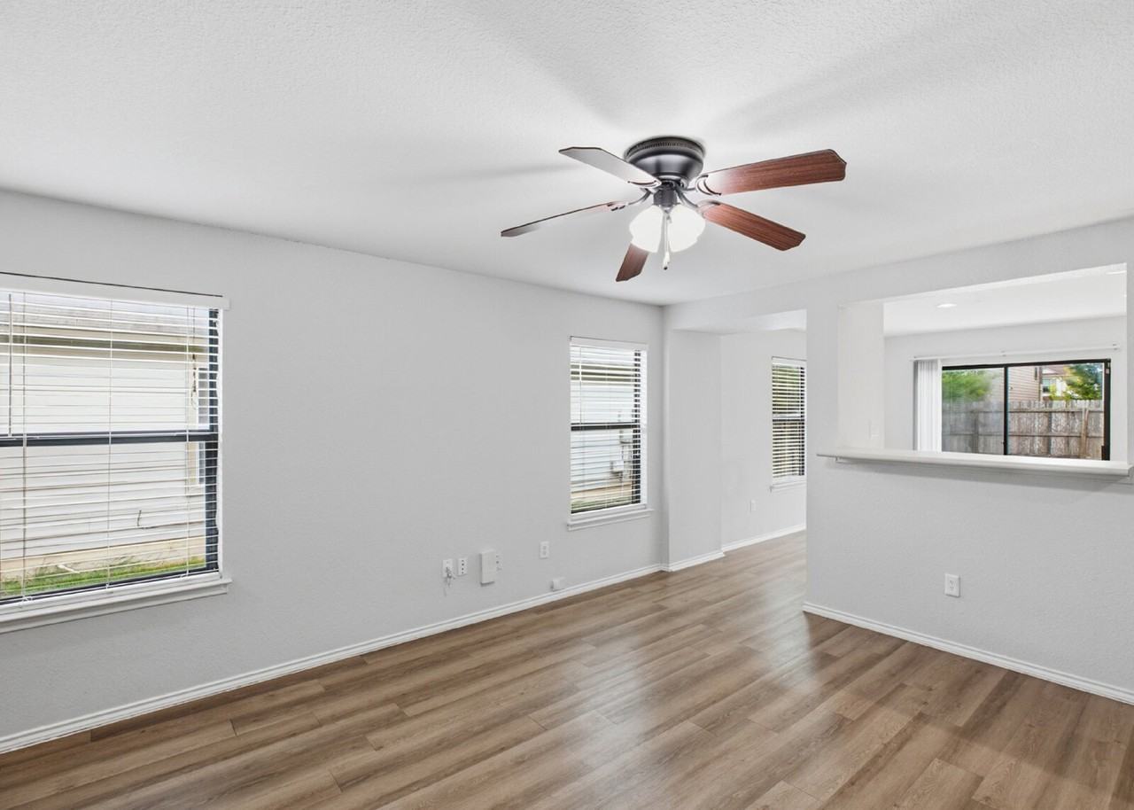 10124 Bermuda Trce - Photo 4 of 22