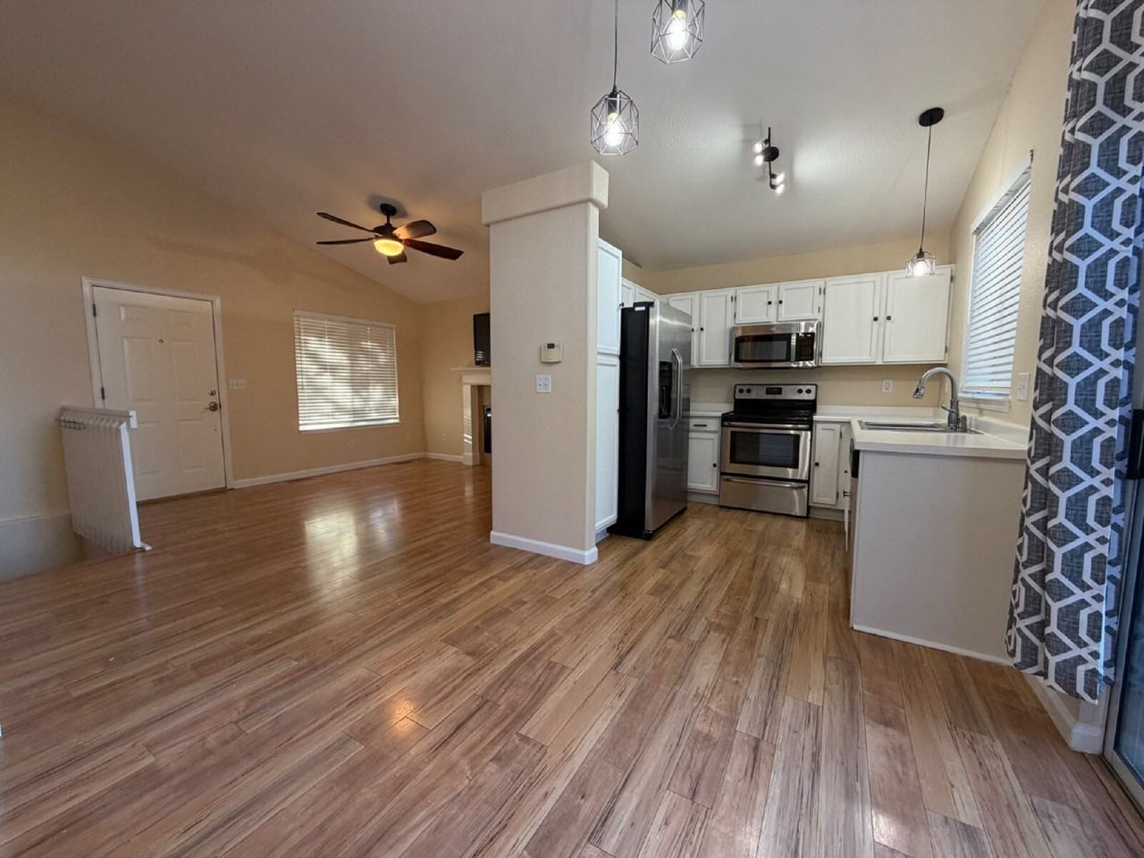 8708 Greengrass Way - Photo 3 of 15