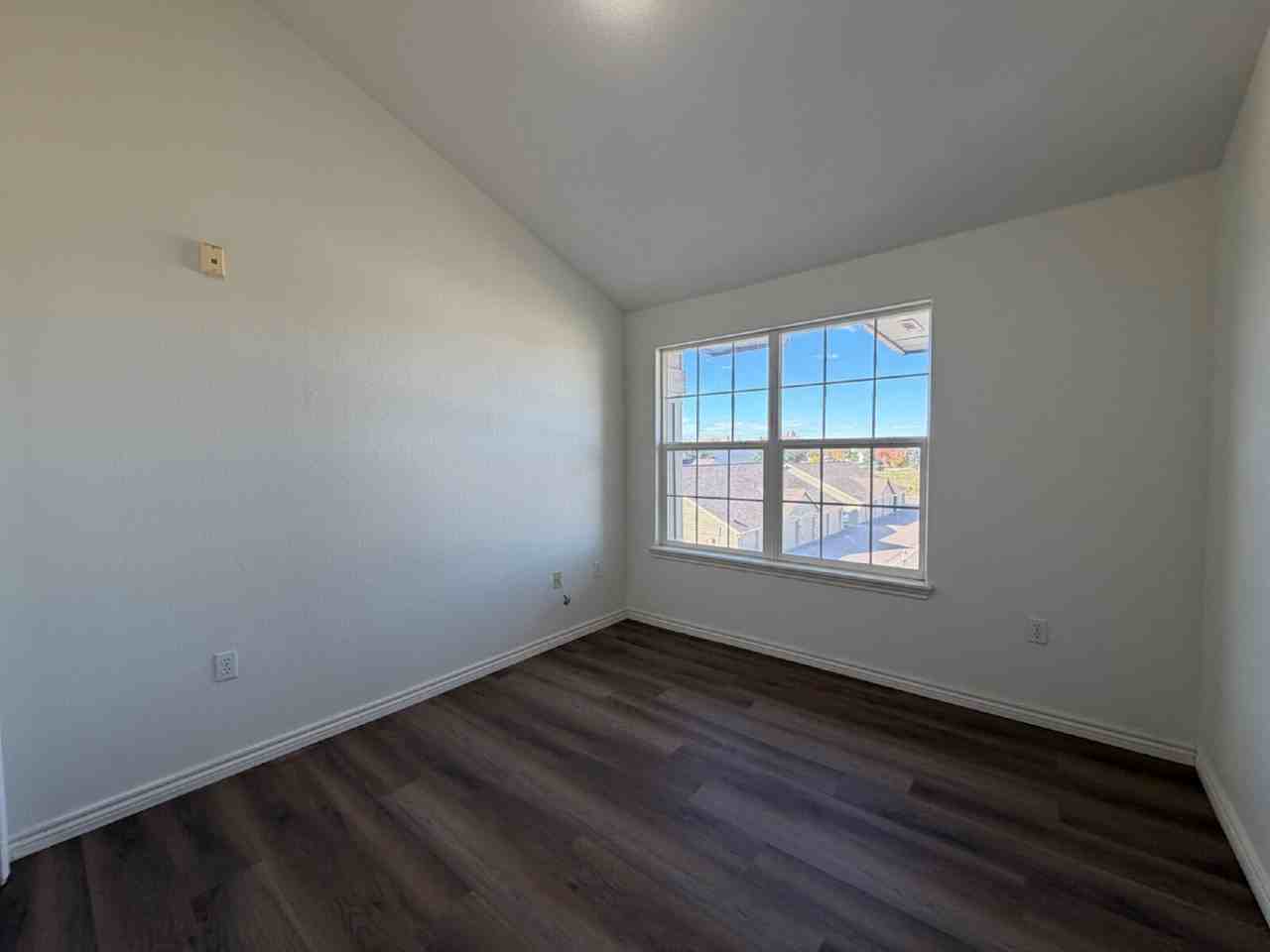 18657 Stroh Rd #4305 - Photo 7 of 12