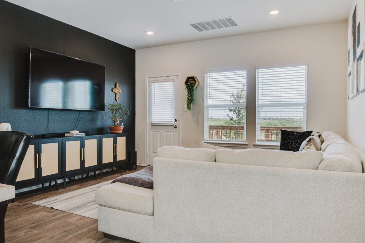 10514 Neversink Blvd - Photo 6 of 17