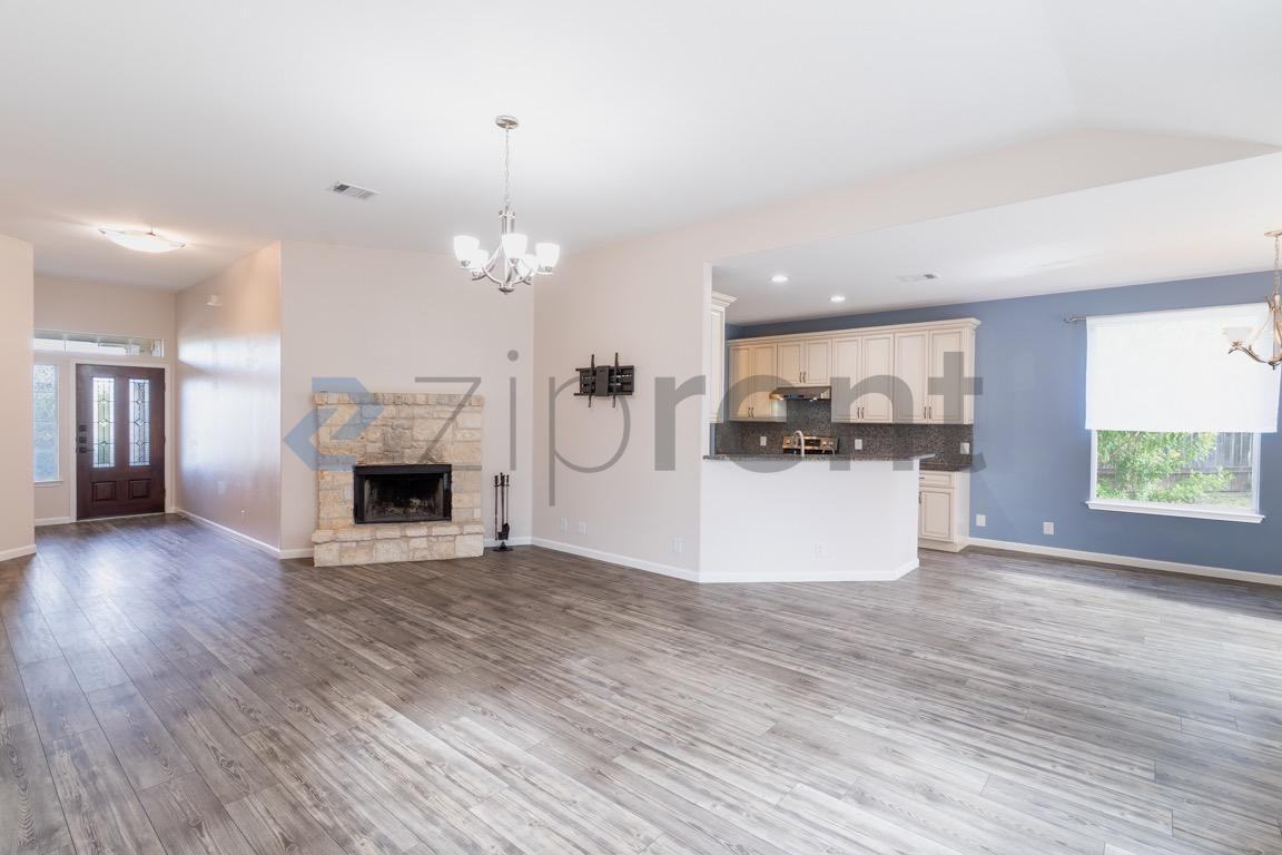 517 S Ronay Dr - Photo 4 of 26