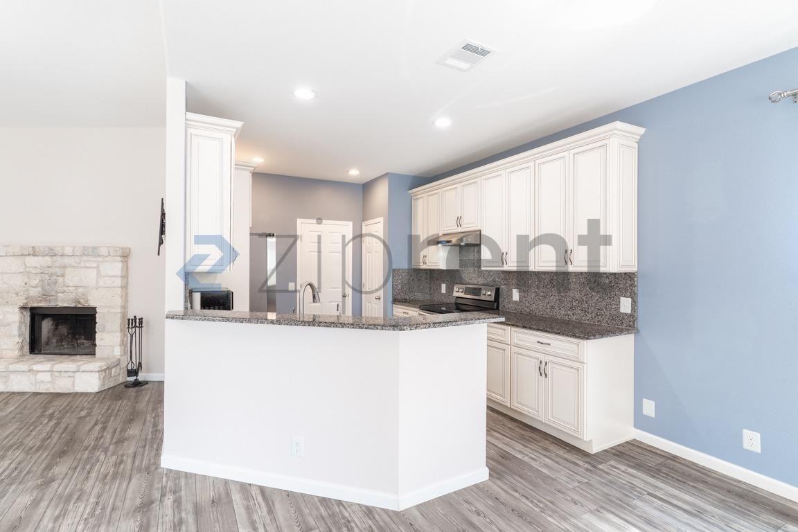 517 S Ronay Dr - Photo 6 of 26
