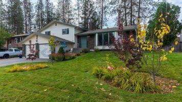 featured image of 8621 N Pamela St