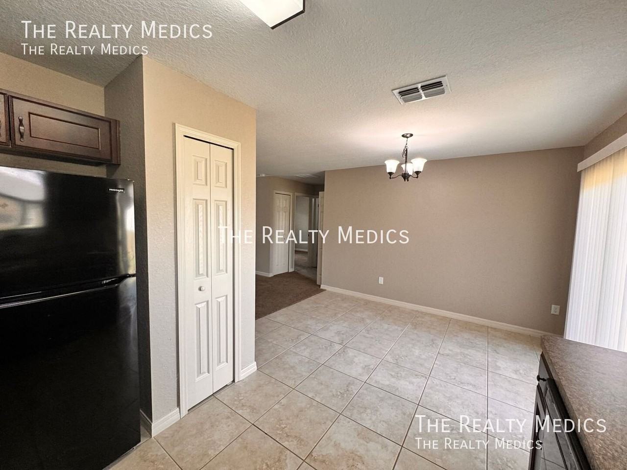 16033 Sw 27th Avenue Rd - Photo 6 of 17