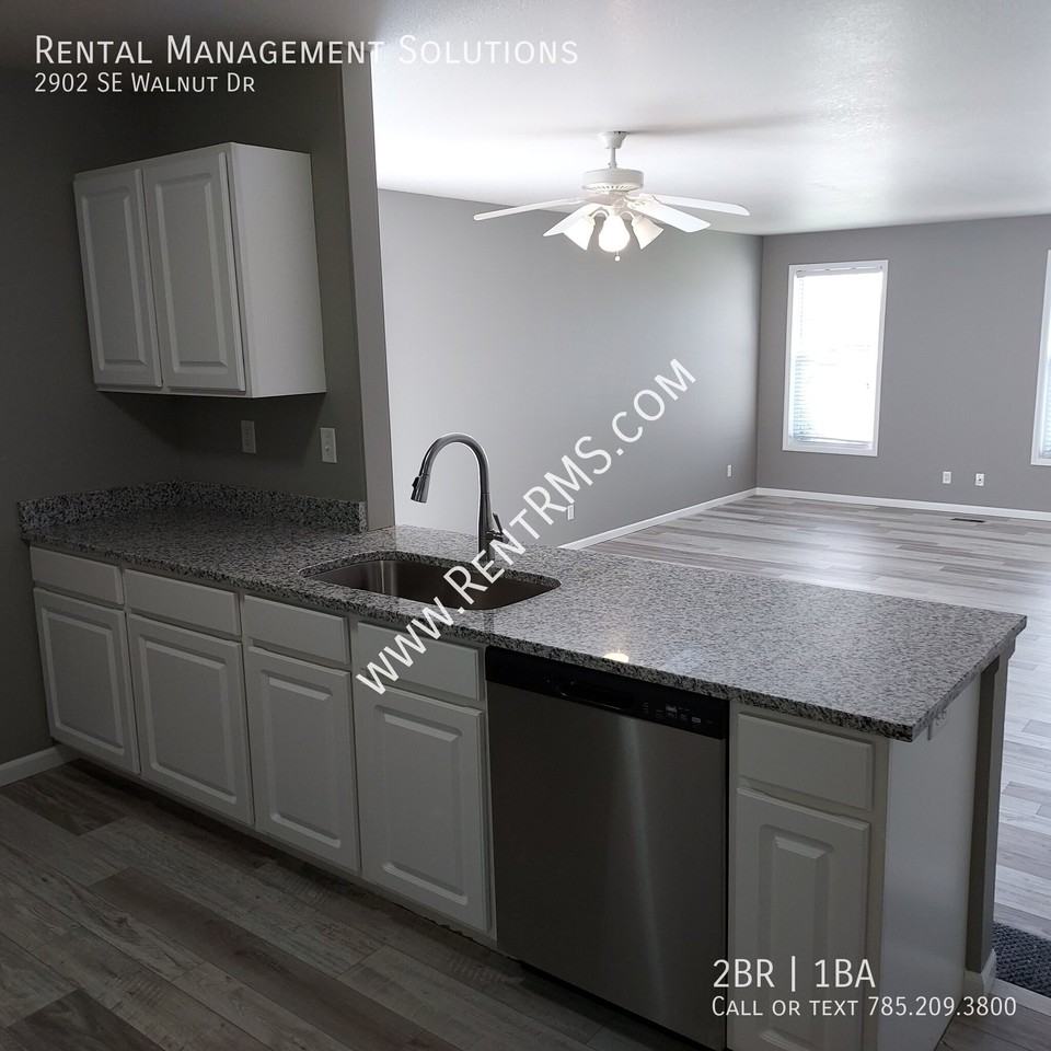 2902 Se Walnut Dr - Photo 7 of 26