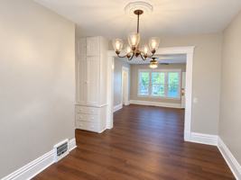 featured image of 332 Raymond St #1