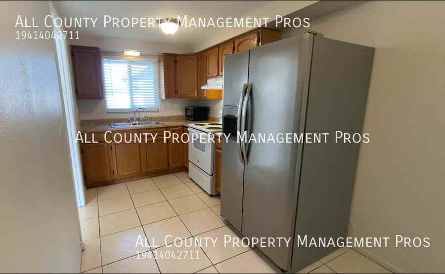 3177 Lexington St - Photo 2 of 13