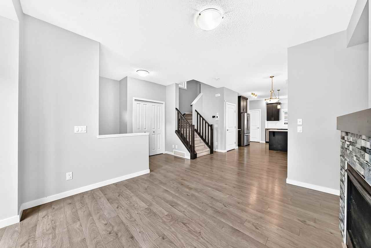19 Masters Manor Se - Photo 3 of 20