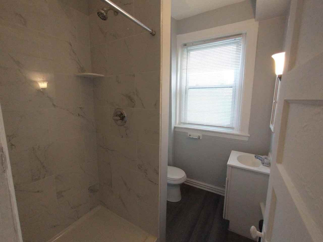 307 Dolphin St #3A2 - Photo 5 of 7