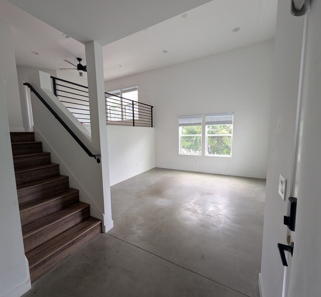 1804 Termino Ave #1804 - Photo 3 of 22