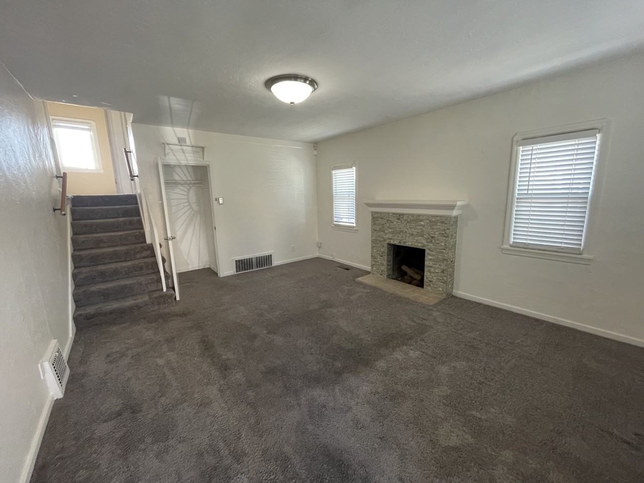 307 Estabrook St #NA - Photo 4 of 16