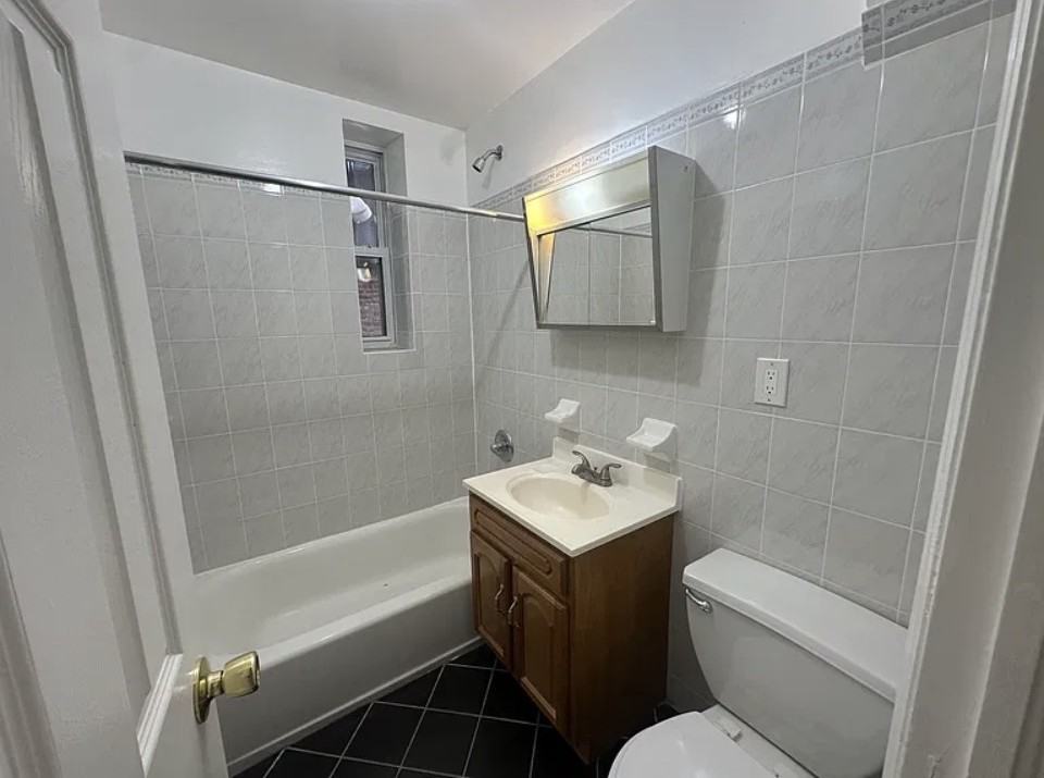37 E 3rd St #1 - Photo 3 of 6