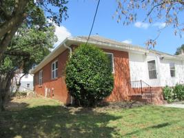 featured image of 40 Ranlo Ave #NA