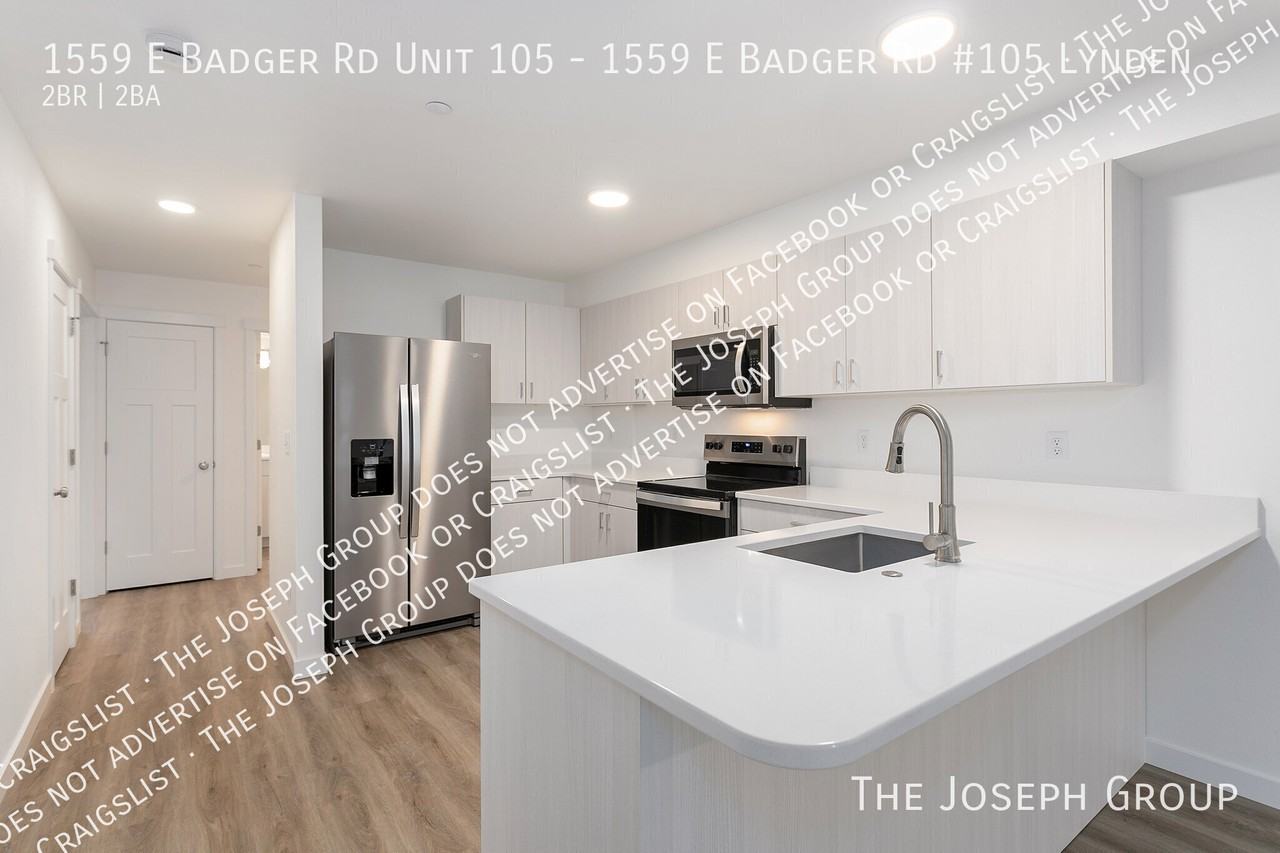 1559 E Badger Rd Unit 105 - Photo 4 of 23
