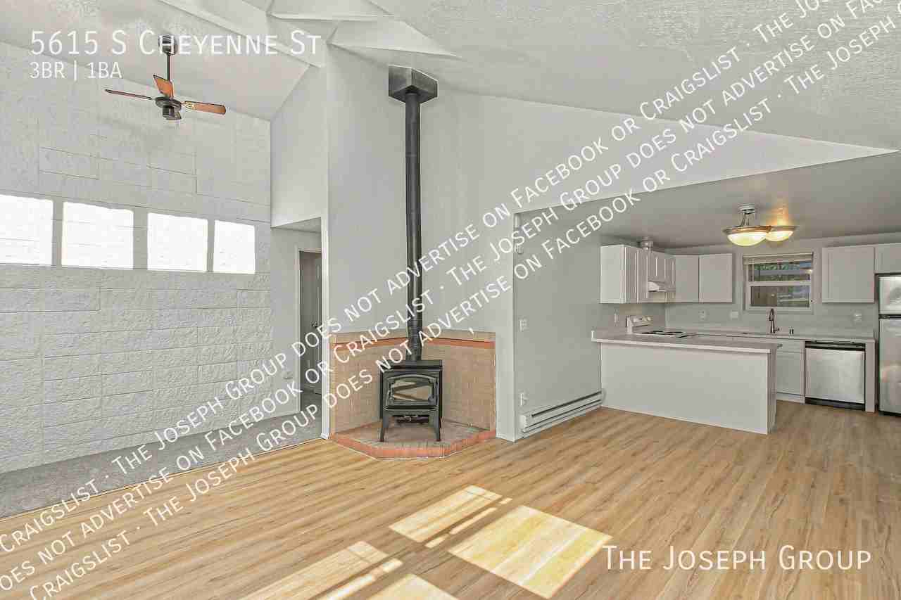 5615 S Cheyenne St - Photo 2 of 27