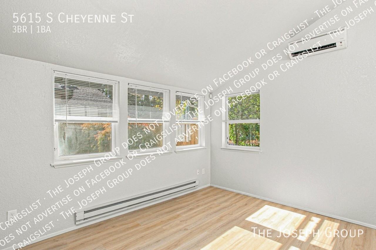 5615 S Cheyenne St - Photo 6 of 27