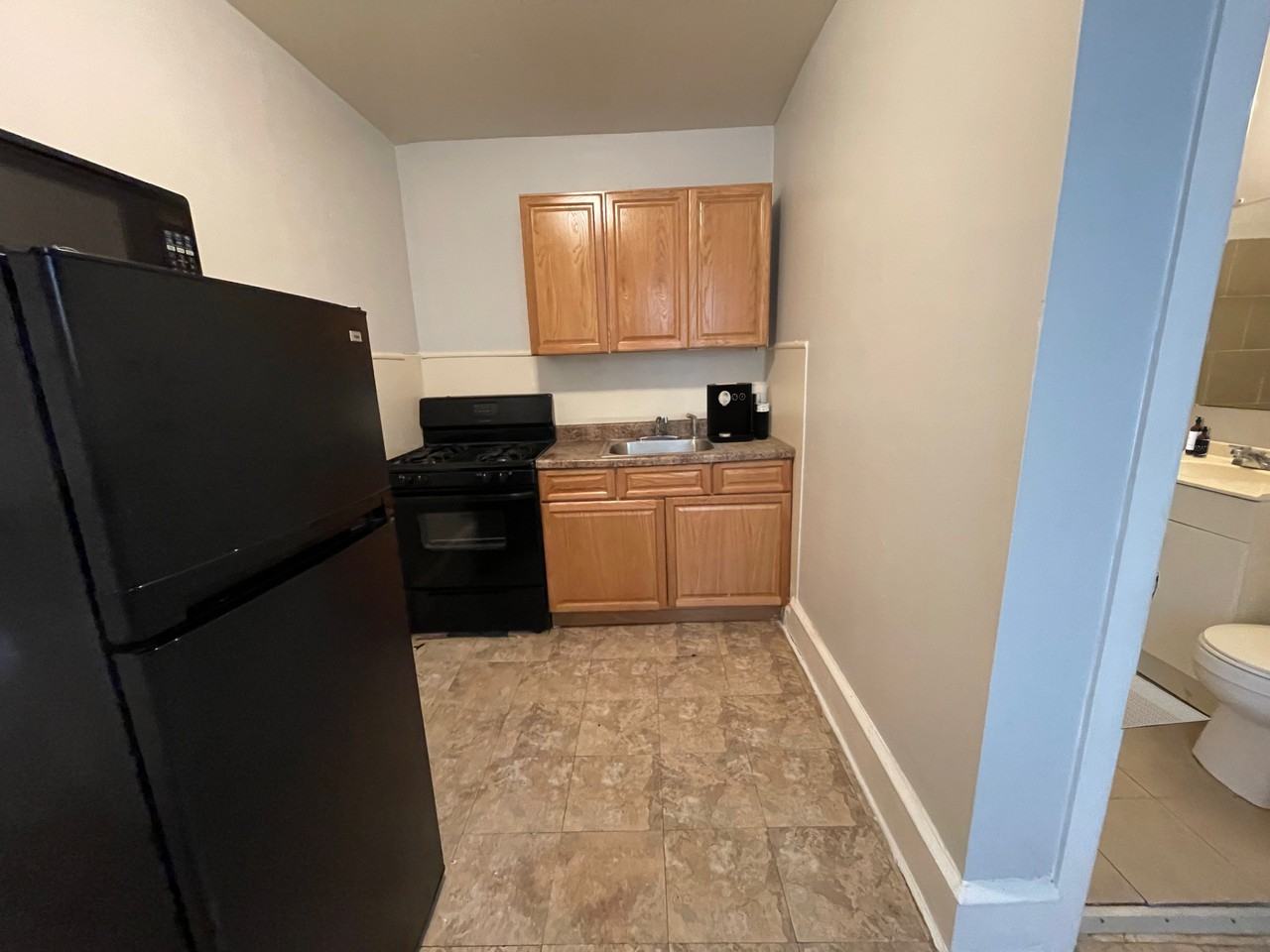 1313 W Allegheny Ave #1R - Photo 5 of 13