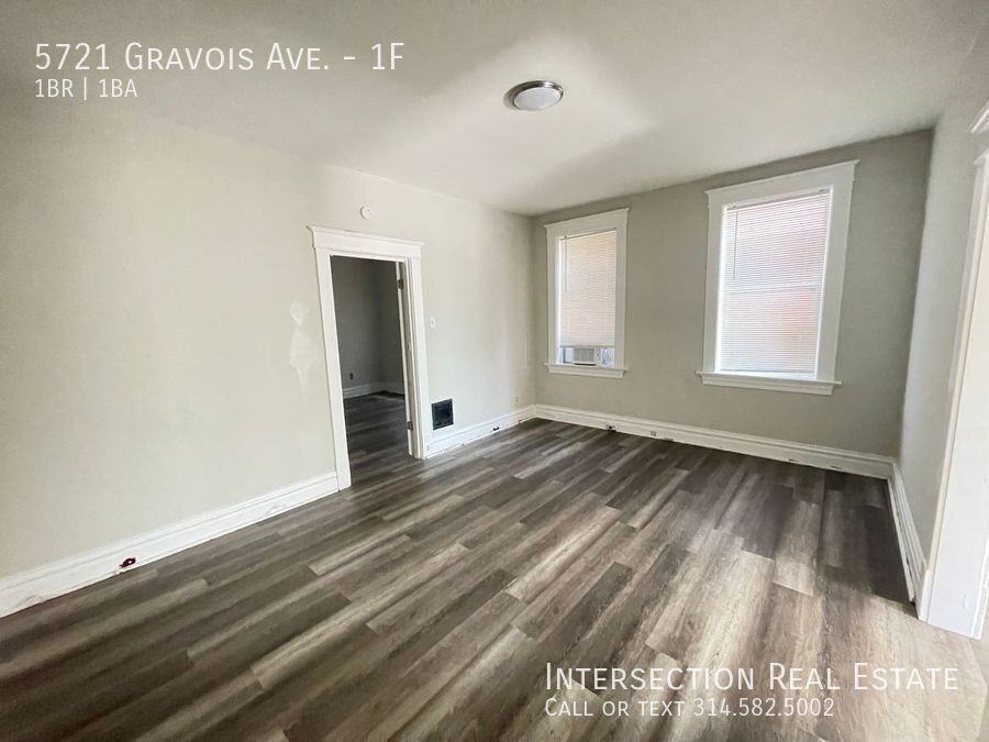 5721 Gravois Ave #1F - Photo 5 of 10