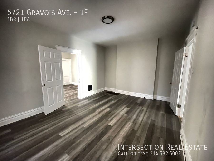 5721 Gravois Ave #1F - Photo 6 of 10