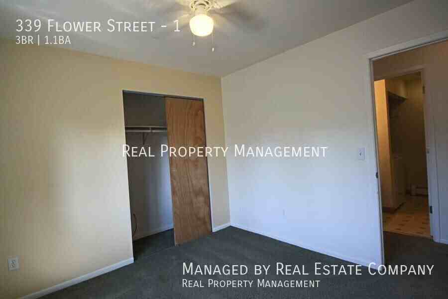 339 Flower St #1 - Photo 5 of 17