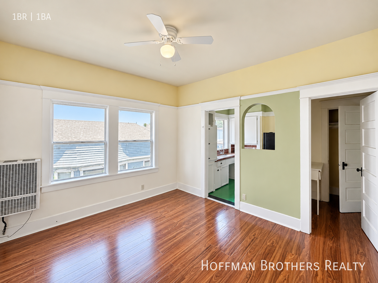 1032 Albany St #9 - Photo 7 of 9