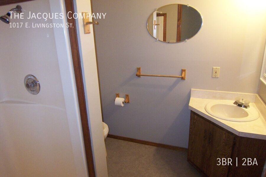 1017 E Livingston St - Photo 2 of 11