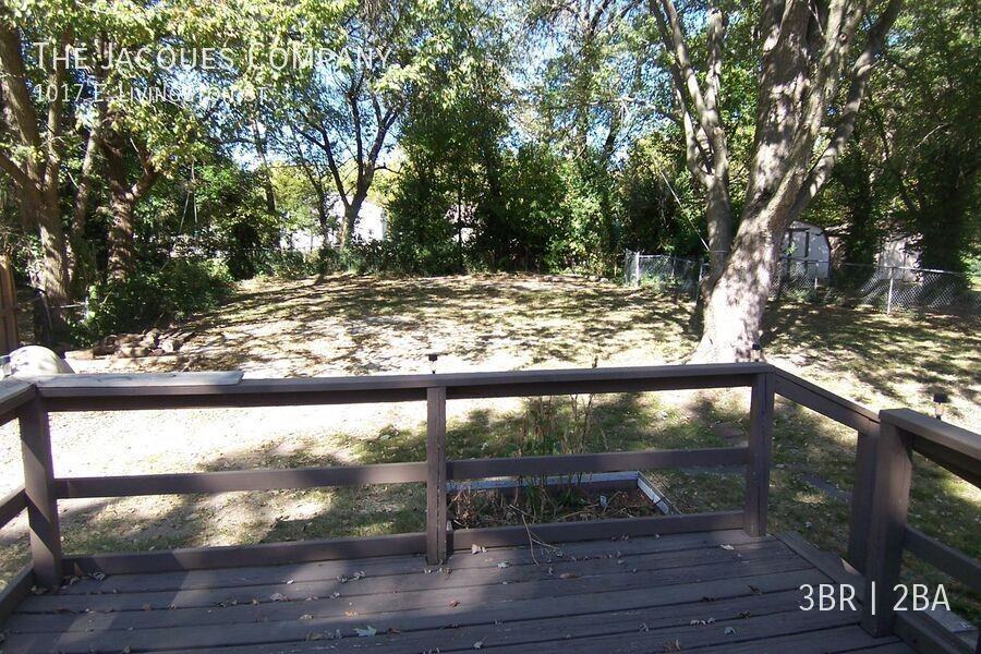 1017 E Livingston St - Photo 7 of 11