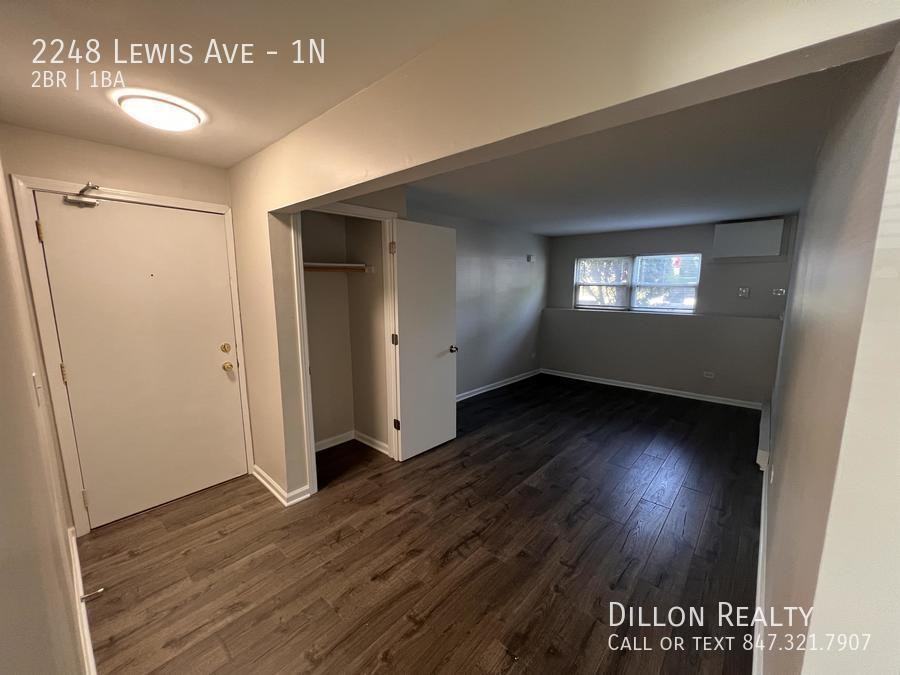 2248 Lewis Ave #1N - Photo 4 of 10
