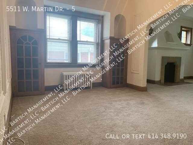 5511 W Martin Dr #5 - Photo 4 of 7