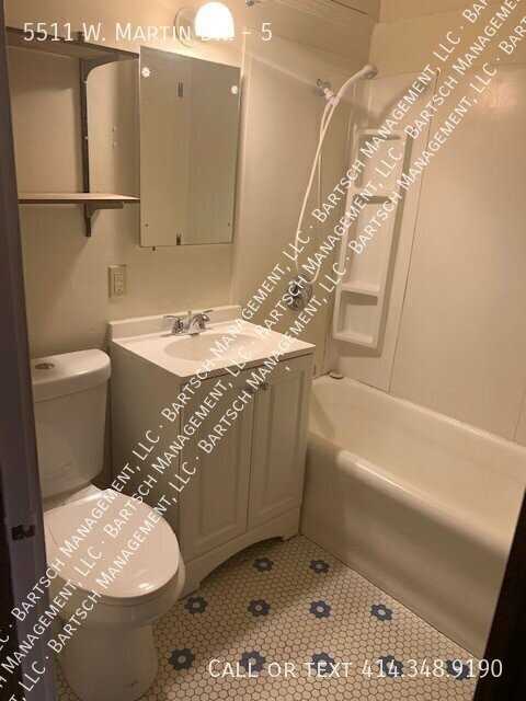 5511 W Martin Dr #5 - Photo 5 of 7