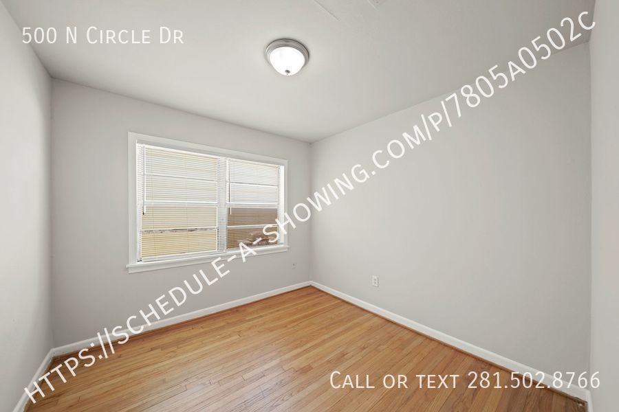 500 N Circle Dr - Photo 6 of 11