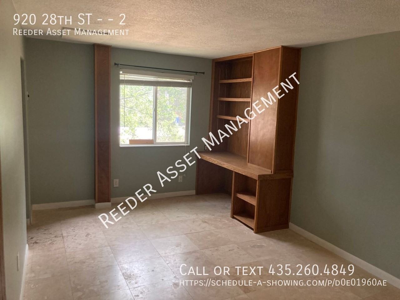 920 28th St #2 - Photo 4 of 12