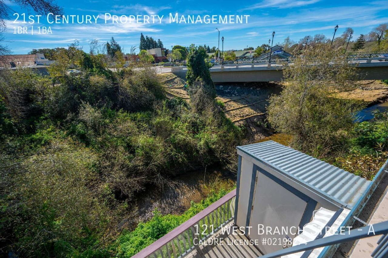 121 W Branch St #A - Photo 5 of 6