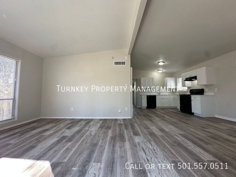 21 Windsor Dr - Photo 6 of 18