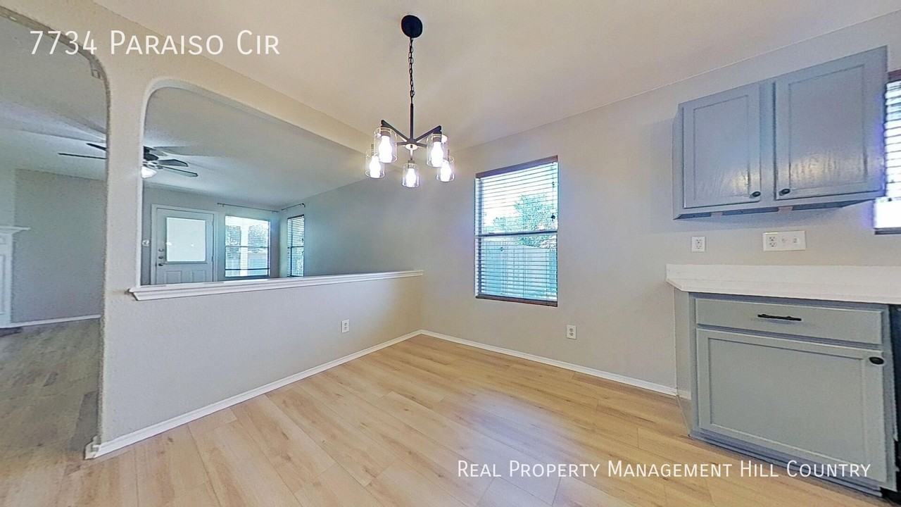 7734 Paraiso Cir - Photo 7 of 19