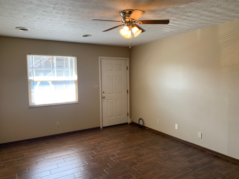 1616 Spring Valley Dr #22 - Photo 2 of 20