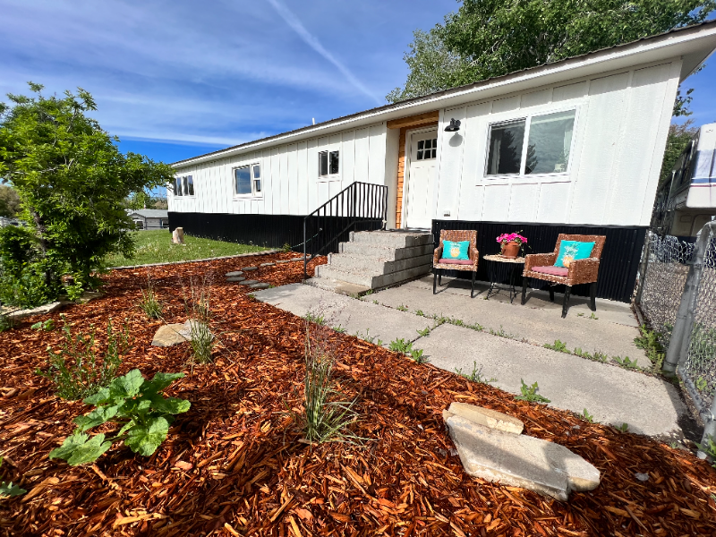 2335 Baker Dr - Photo 4 of 18