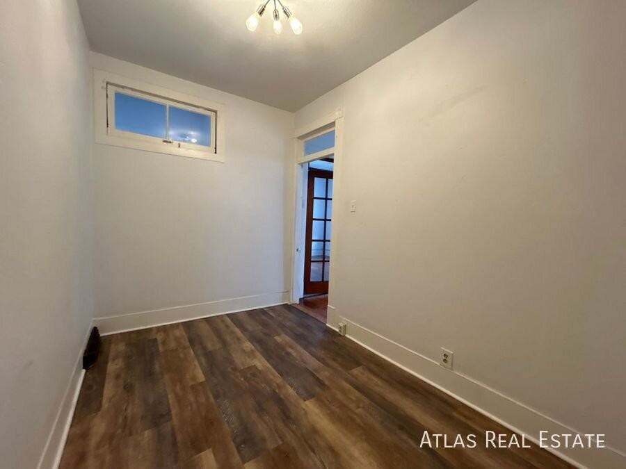 219 Jackson St #1 - Photo 7 of 16