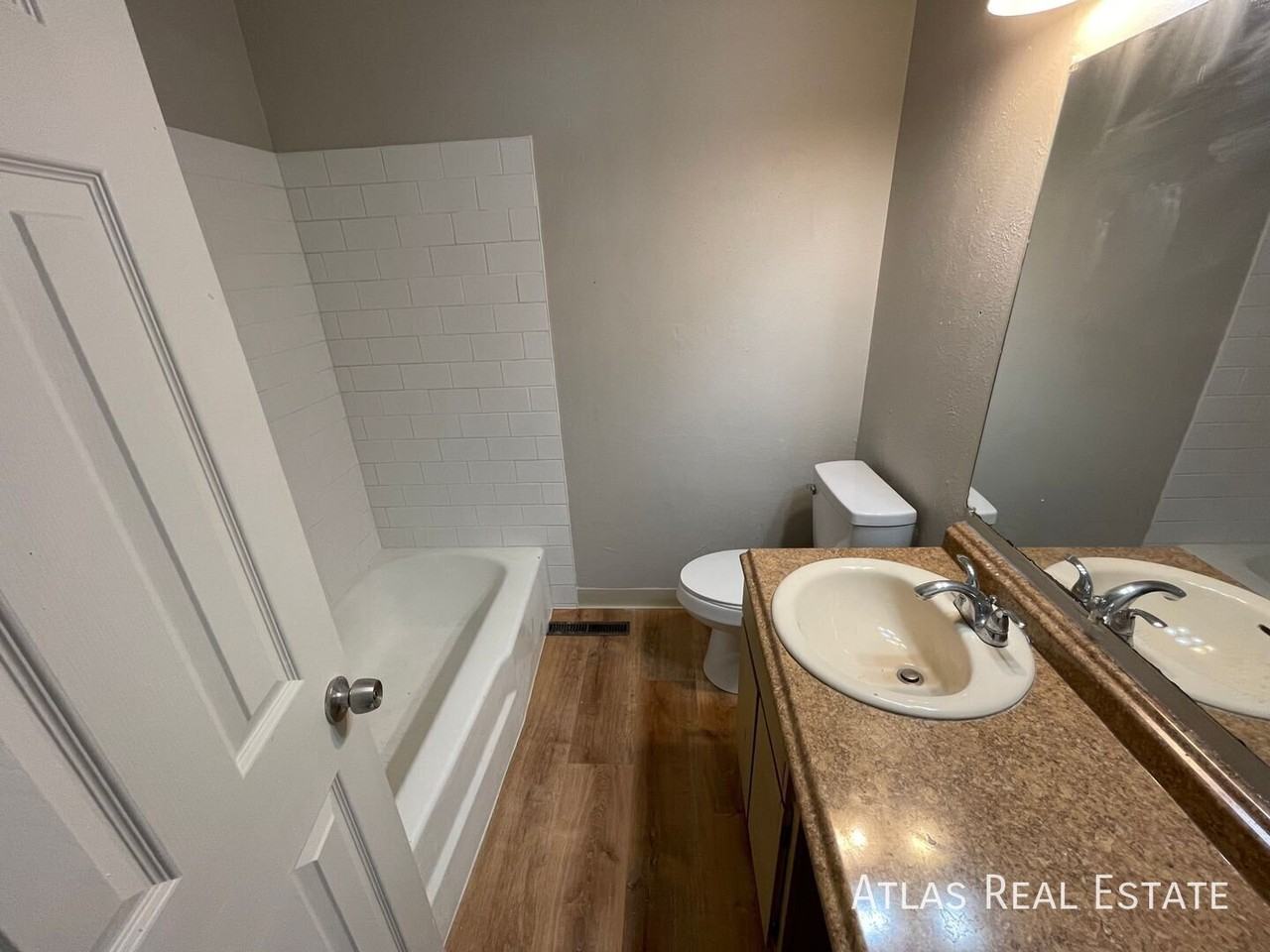 303 University Dr #1 - Photo 2 of 10