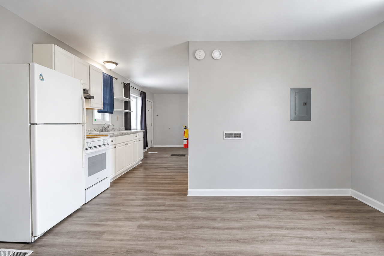 511 Vine St #4 - Photo 2 of 12