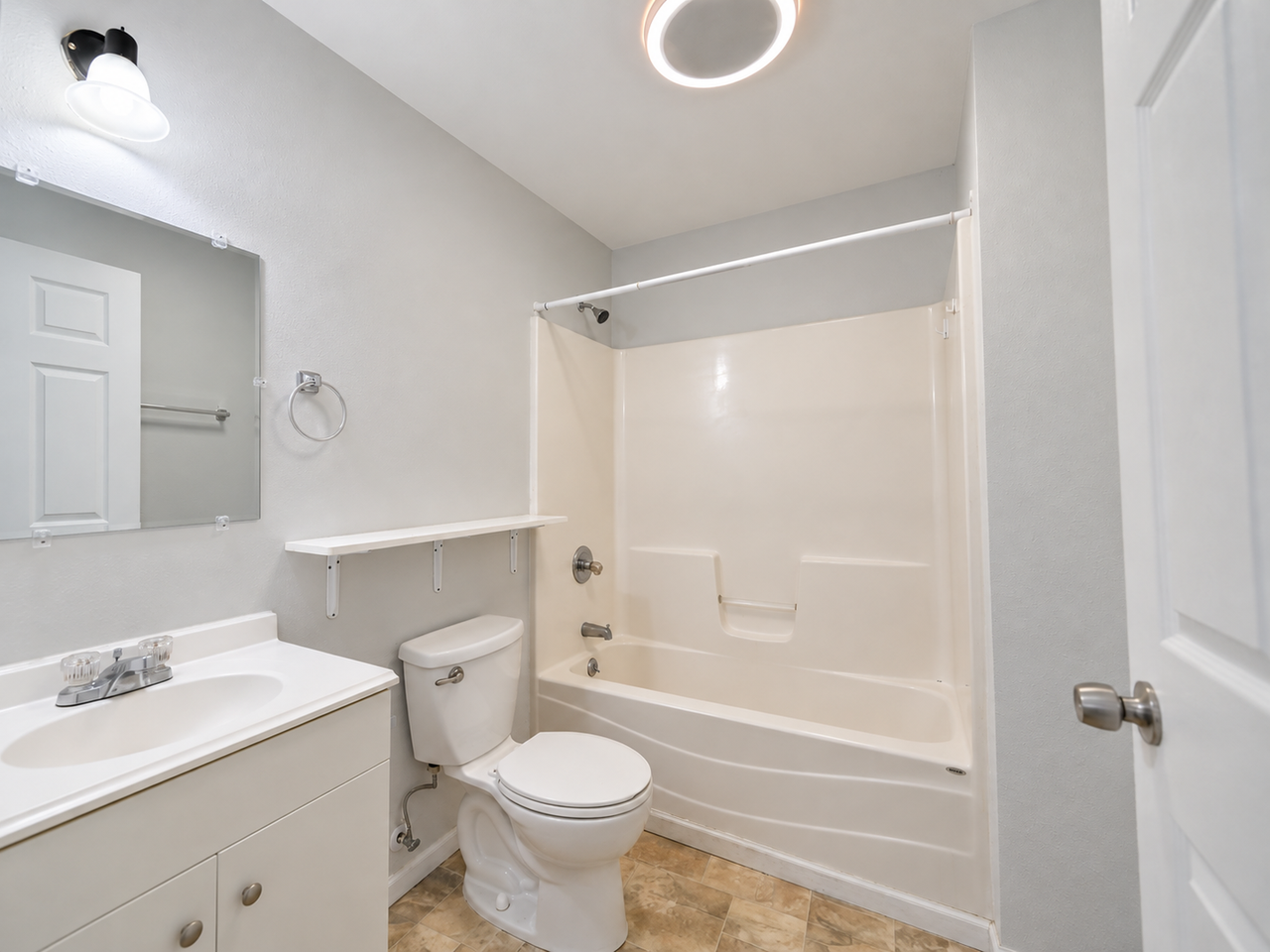 511 Vine St #4 - Photo 4 of 12