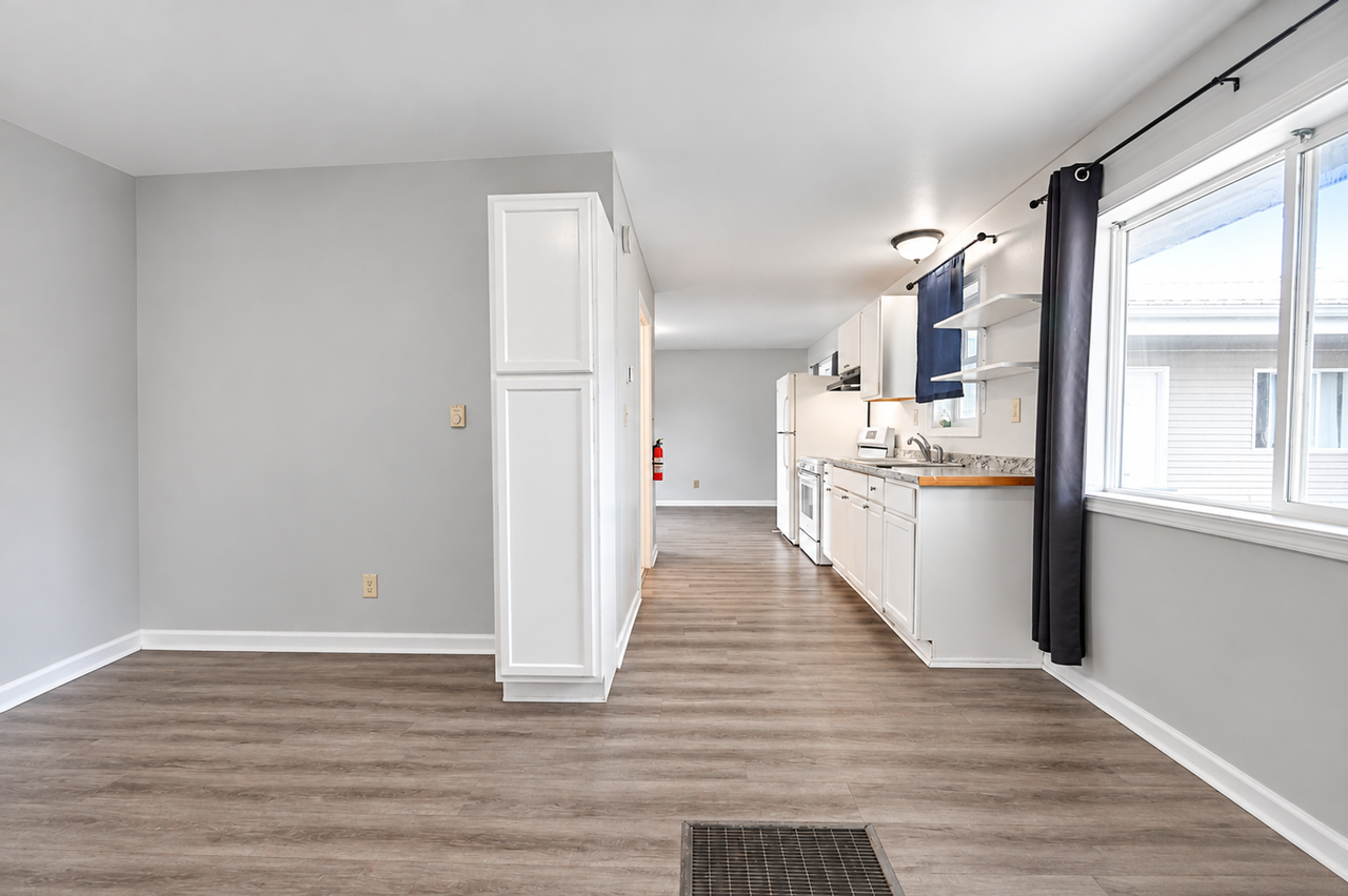 511 Vine St #4 - Photo 5 of 12