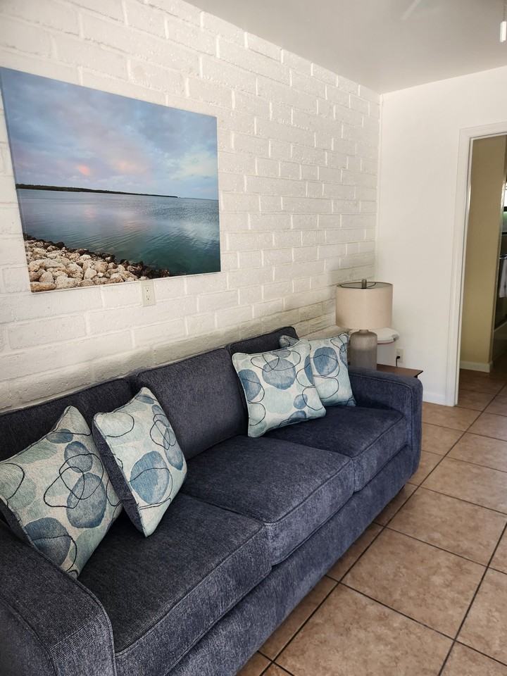 101 Caloosa St #2 - Photo 2 of 20