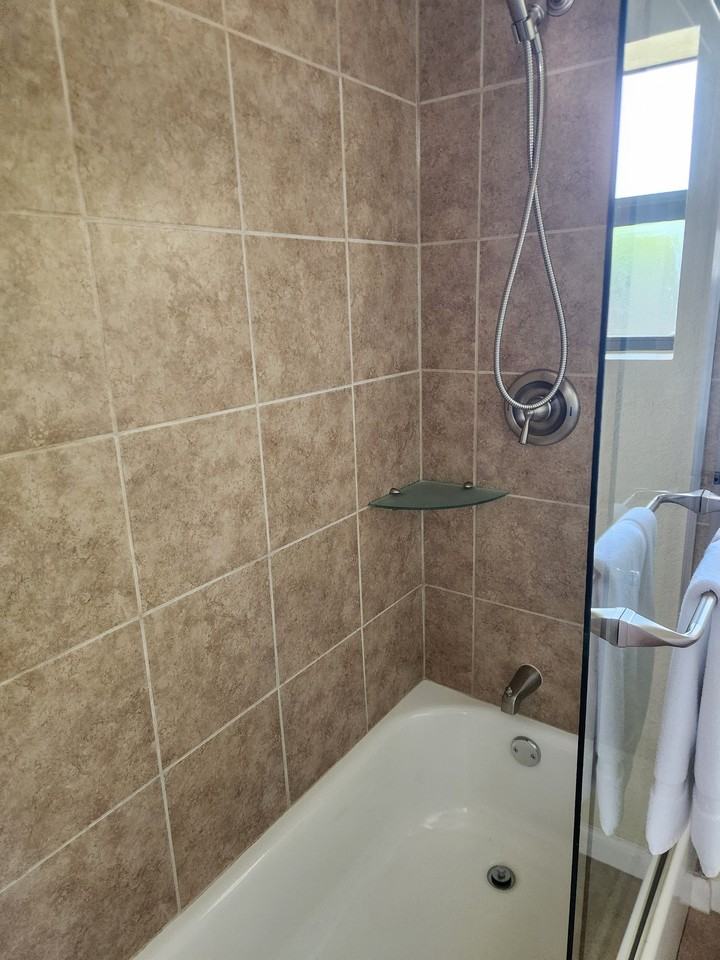 101 Caloosa St #2 - Photo 7 of 20