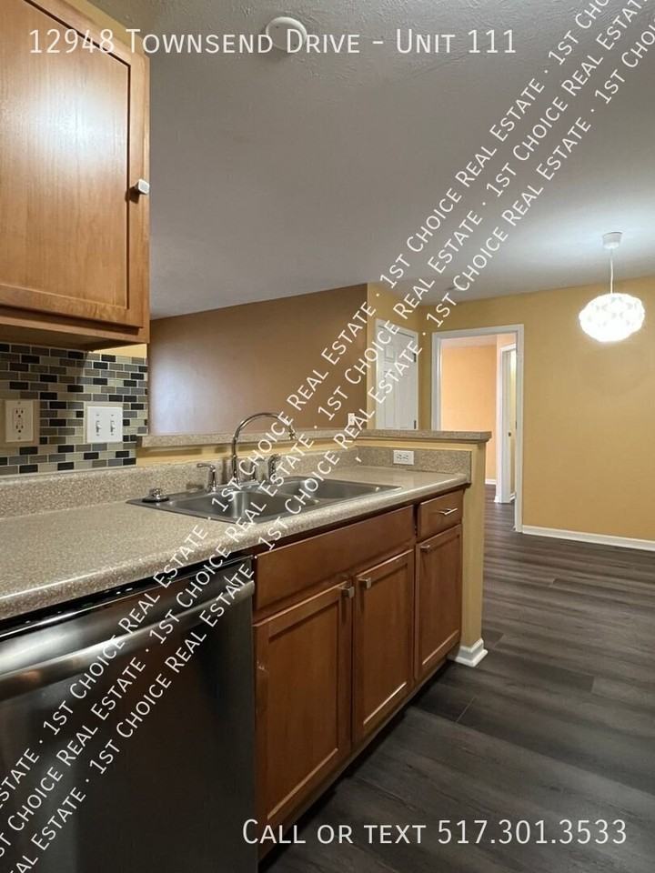 12948 Townsend Dr #111 - Photo 7 of 17