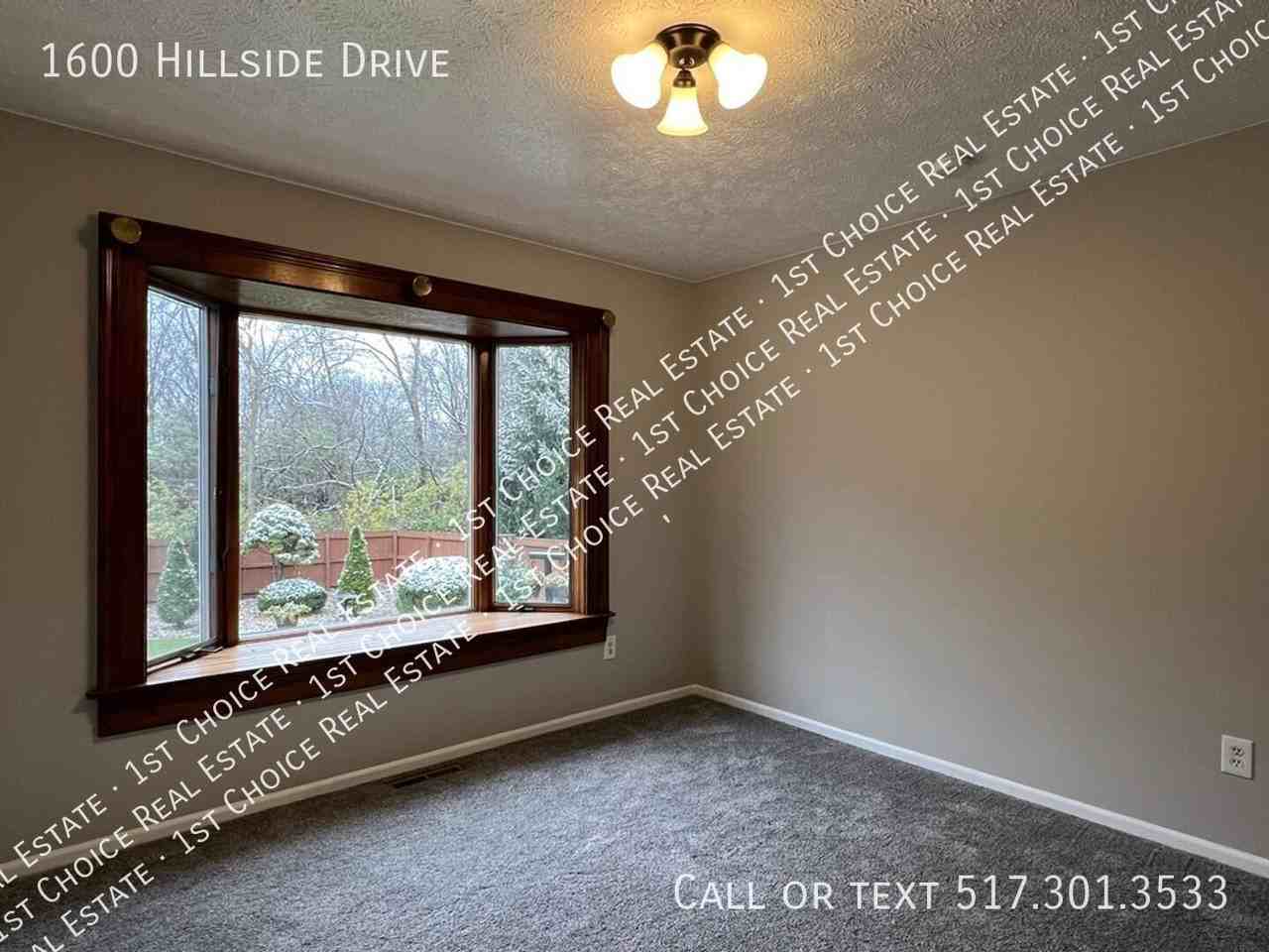 1600 Hillside Dr - Photo 5 of 24